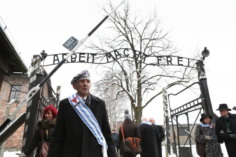 Oświęcim. Obchody 75. rocznicy wyzwolenia obozu Auschwitz-Birkenau RELACJA LIVE 