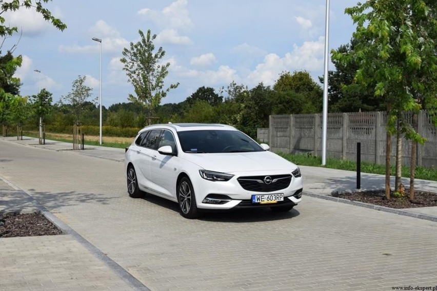 Opel Insignia Sports Tourer 2.0 CDTI AT8 Elite...