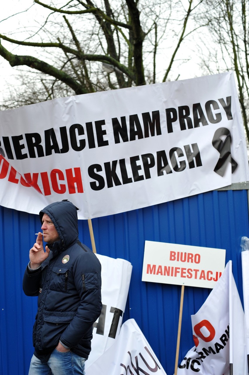 Protest handlowców. Manifestacja kupców w Warszawie