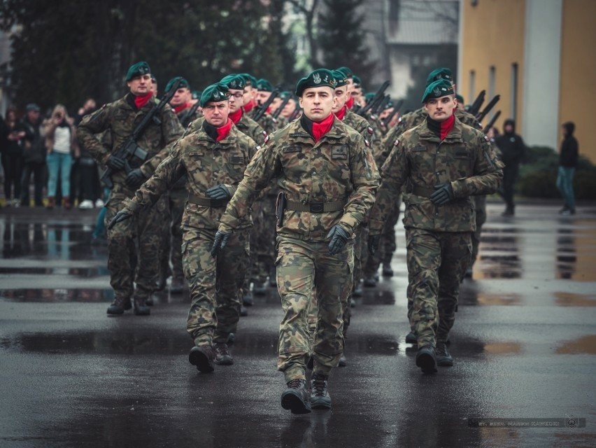 Defilada wojskowa zakończyła przysięgę żołnierzy w Nisku