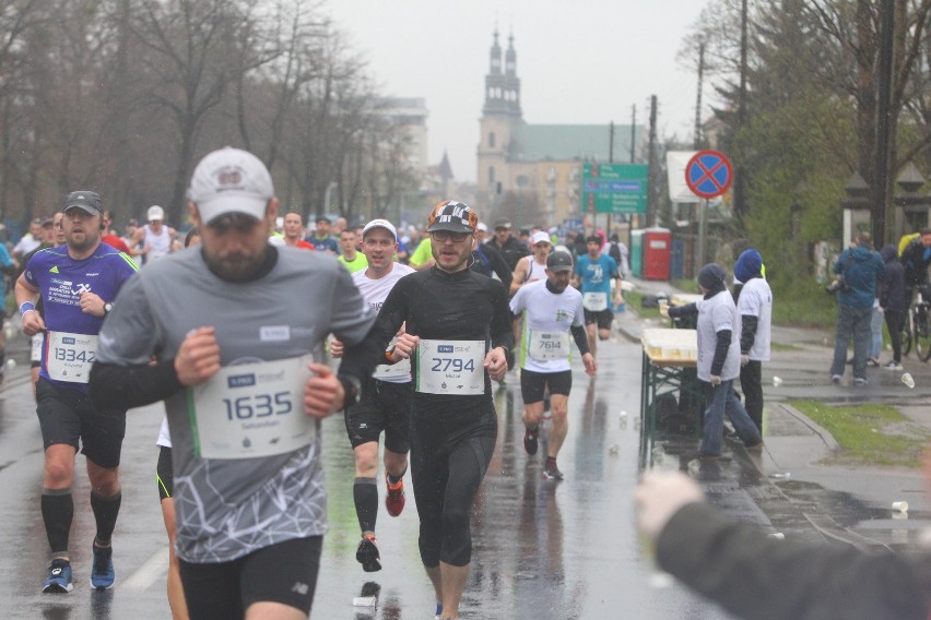 Poznań Półmaraton 2017: Utrudnienia w ruchu [TRASA, LISTA...