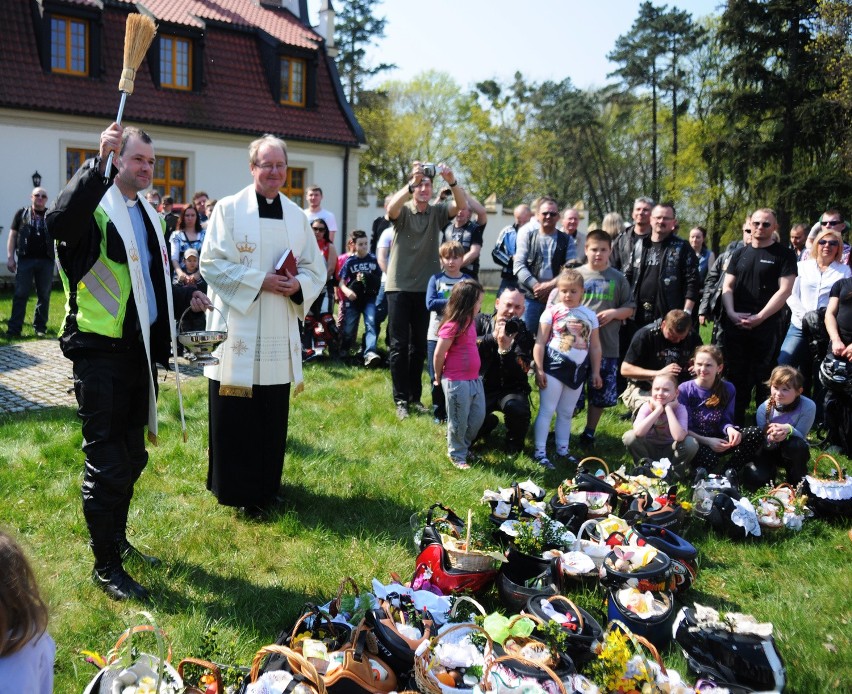 Święcenie koszyków Wielkanocnych w Toruniu...