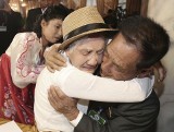 92-letnia matka zobaczyła syna po raz pierwszy od 68 lat. Koreańczycy pozwolili spotkać się krewnym z obu stron granicy