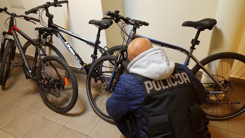 Policjanci odzyskali trzy rowery, które złodzieje ukradli w...