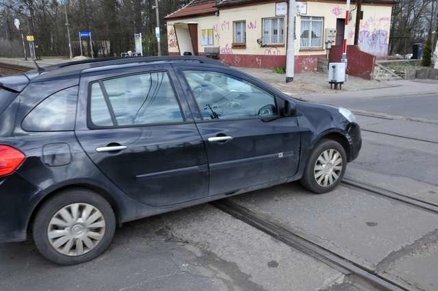 Dramat z bezpieczeństwem na przejeździe kolejowym na FlisachPrzejazd kolejowy na ul.Flisackiej