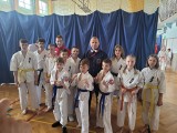 Sukcesy sandomierskich karateków w turnieju w Tarnowie. Zawodnicy przywieźli dużo medali