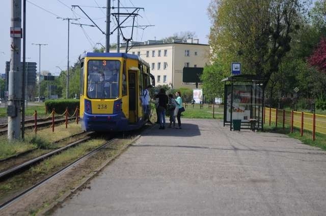 Nowy przystanek tramwajowy „Przy Kaszowniku” ma się pojawić dopiero przy okazji przebudowy placu bp. Jana Chrapka - wyjaśnia MZD