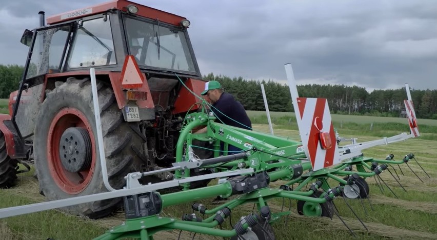 Nowy sprzęt rolniczy w Plutyczach