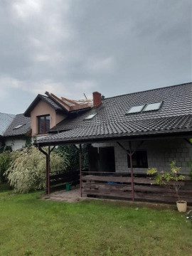 Burze w województwie podlaskim 11.07.2024 - skutki i utrudnienia