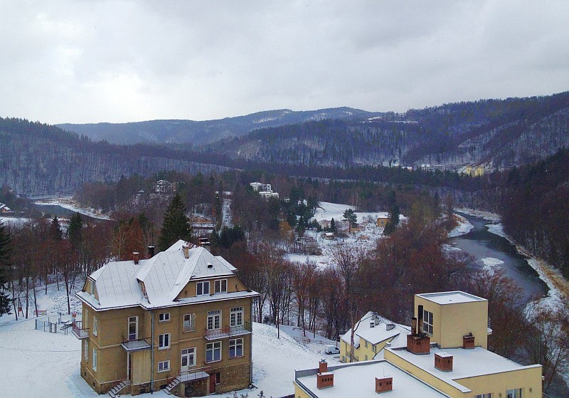 W Dolinie Popradu. Wybierając się na narty w nowosądeckie, warto odwiedzić kilka interesujących miejsc 