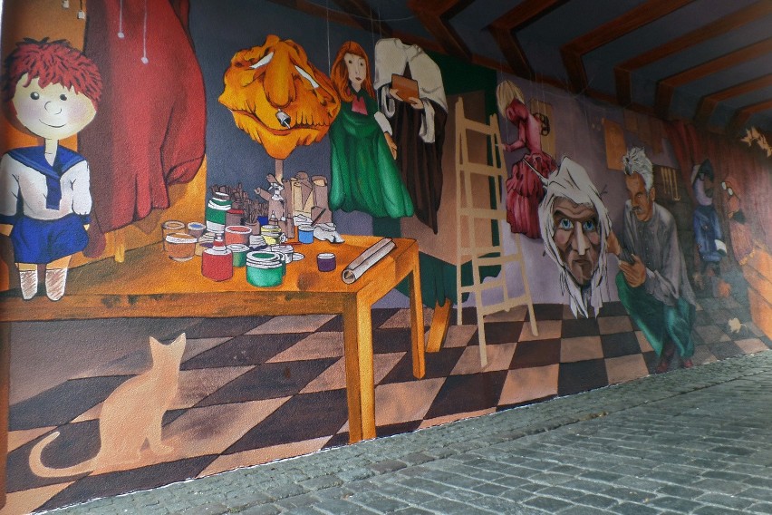 Przy ulicy Bema powstał nowy mural