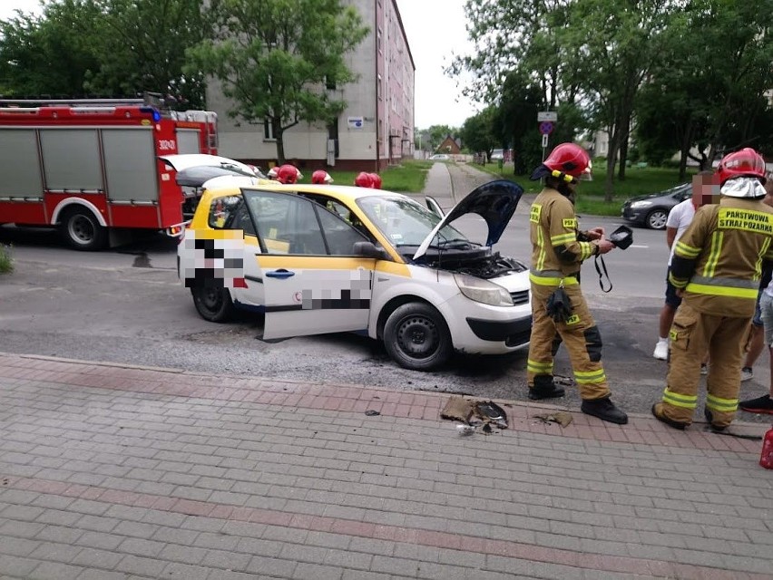 Pożar taksówki na ul. Chabrów w Opolu