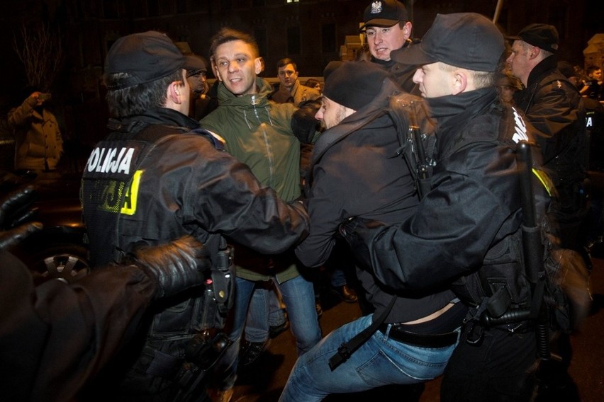 Protestujący blokowali wjazd na Wawel.