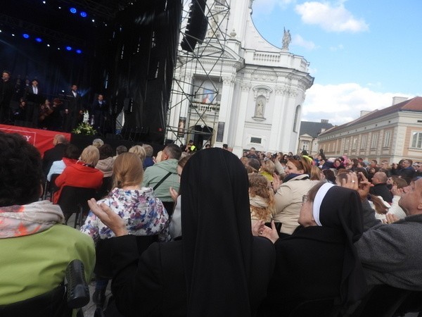 Wadowice klaskały z Rubikiem na cześć Jana Pawła II [ZDJĘCIA]