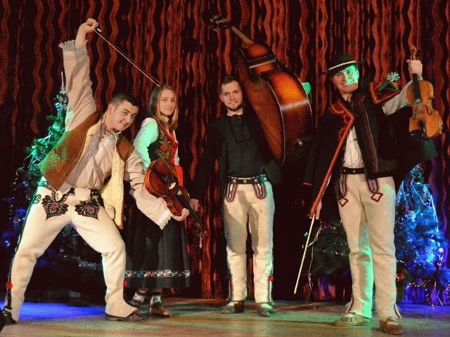 Grupa Góralska Hora zagra w piątek 25 kwietnia w Starachowicach ulubione góralskie pieśni Jana Pawła II.