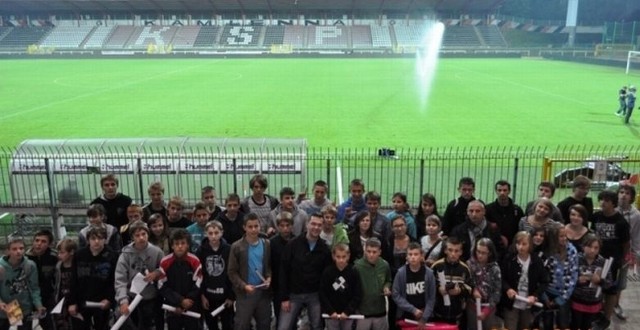 Uczniowie z szydłowieckich szkół zwiedzali obiekt Klubu Sportowego Polonia Warszawa.