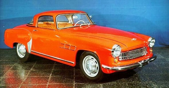 Wartburg 313 Sport w wersji hardtop. Uderzające podobieństwo do Mecedesa 190 SL jest przypadkowe: oba auta powstawały dokładnie w tym samym czasie