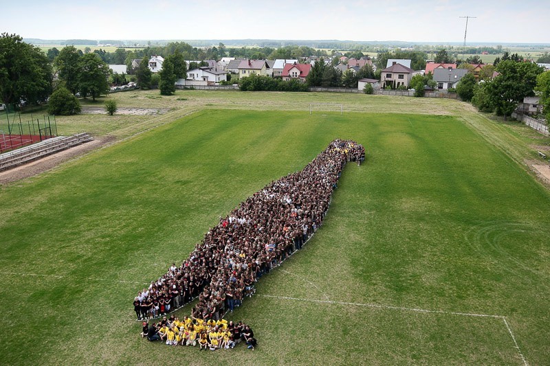Goniądz na Biebrzą: Rekord Guinnessa. Ptak z ludzi największy na świecie (zdjęcia)