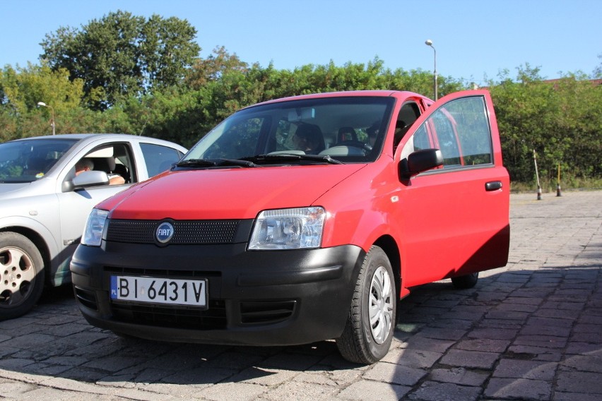Fiat Panda, 1.1, 2004 r., 5900 zł;