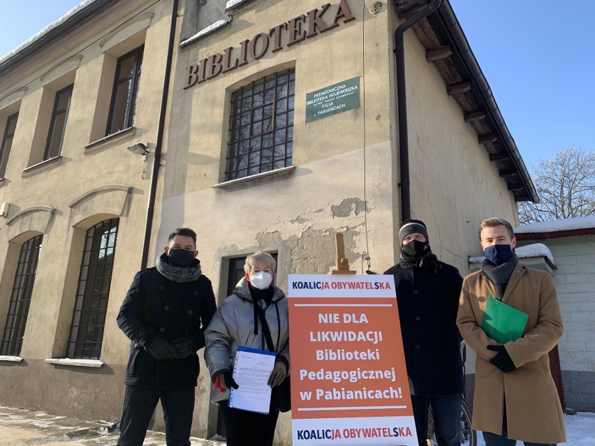 Pabianice. Koalicja Obywatelska broni biblioteki pedagogicznej w Pabianicach