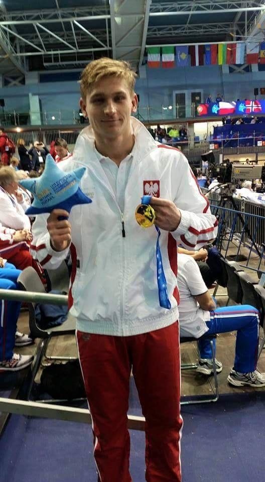 Radosław Kawęcki ma w swoim dorobku już sześć złotych krążków mistrzostw Europy na 25-metrowym basenie