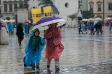 IMGW ostrzega: czerwony alert dla Małopolski ulewne deszcze i burze. Kiedy przestanie padać? Sprawdź prognozę pogody 19 07 2018 