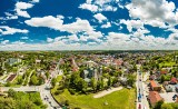 Które miasta i gminy w powiecie opatowskim wyludniają się najszybciej? Gdzie liczba ludności zmniejsza się dramatycznie szybko?
