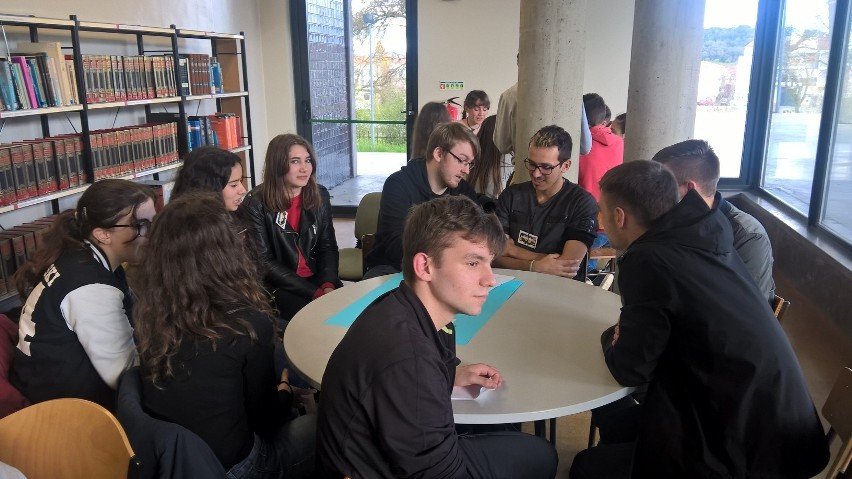 Uczniowie II Liceum Ogólnokształcącego w Końskich z Erasmusem Plus zwiedzali Portugalię