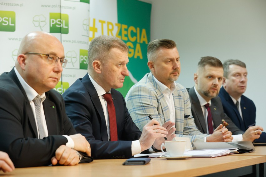 Adam Dziedzic, poseł na Sejm i kandydat na prezydenta Rzeszowa: "należy wspierać rozwój sportu". A co z budową PCLA?