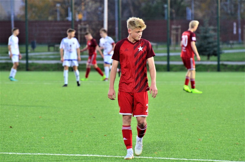 Centralna Liga Juniorów U-17. PGE Stal Mielec bez szans w starciu z Wisłą Kraków [ZDJĘCIA]