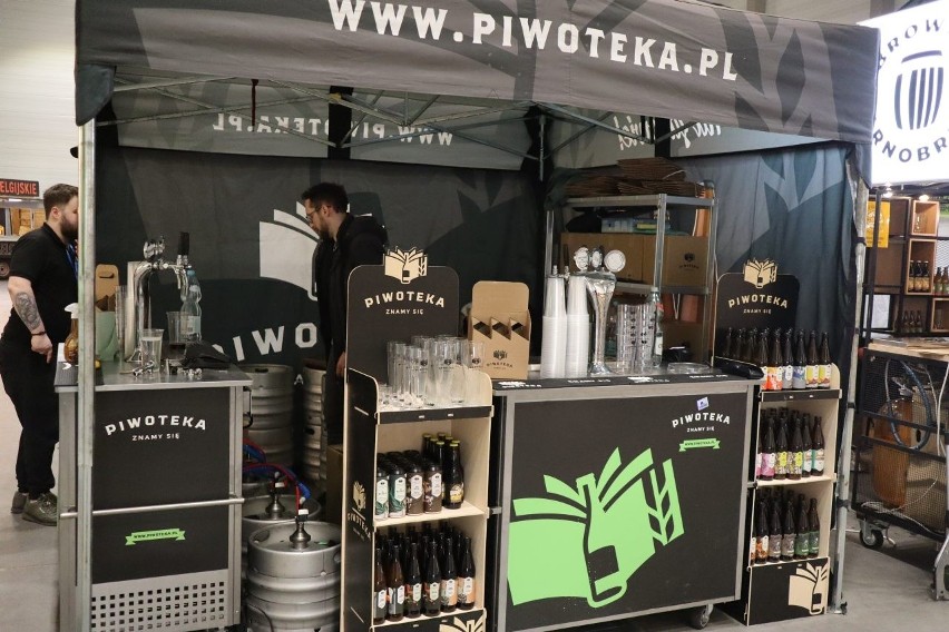 Targi piwne w Łodzi. W hali Expo rozpoczęły się Targi Piw Regionalnych i Browarnictwa "Piwowary"
