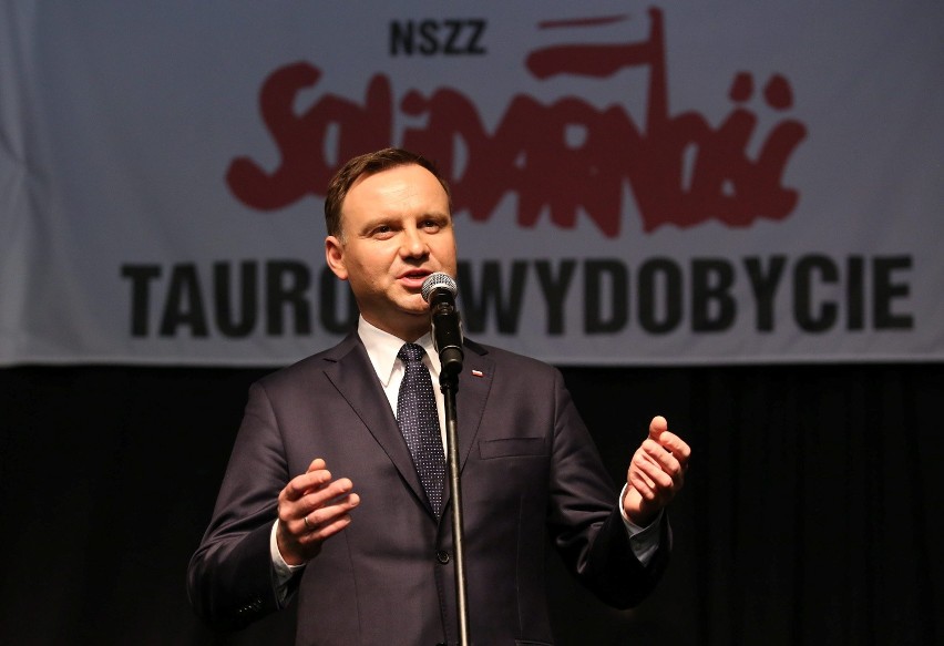 Prezydent Duda w Jaworznie u górników na karczmie piwnej