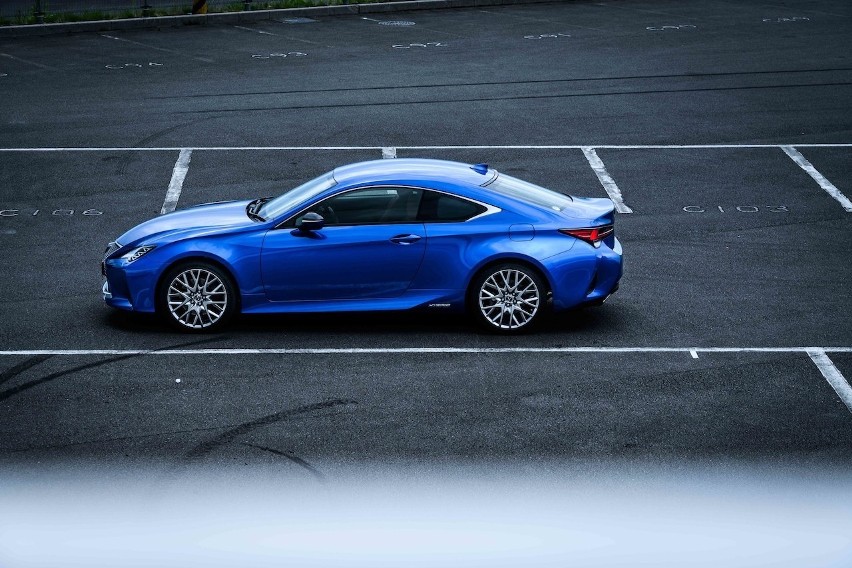 Lexus RC...