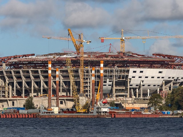 Czy da się zbudować stadion piłkarski na kredyt? Jest to możliwe