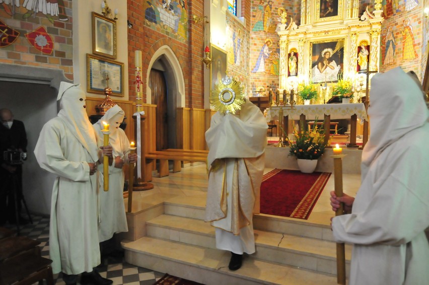 Zalas. Niezwykła ceremonia pokutna Bractwa św. Marii Magdaleny [ZDJĘCIA]