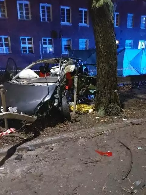 Tragiczny wypadek w Gdańsku w sobotę, 26.12.2020 r. Nie żyją 2 osoby! Policja szuka świadków