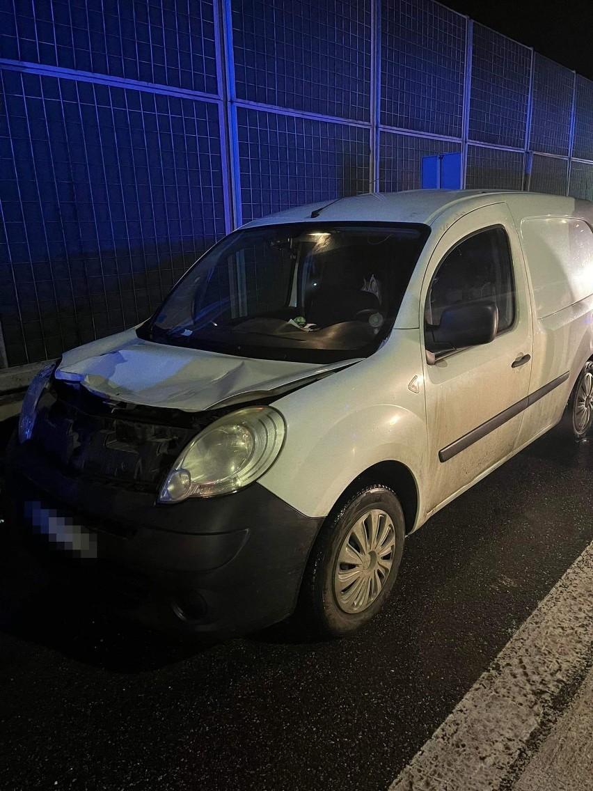 Na autostradzie A4 znów niespokojny dzień. Kolizja trzech aut, tir w rowie, zderzenie