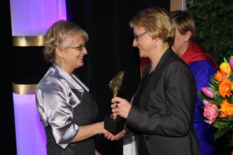 Kobieta Przedsiębiorcza 2012 - wręczenie nagród