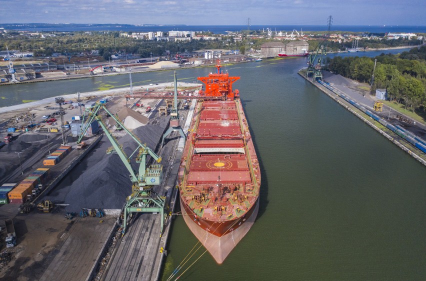 Prywatyzacja spółki Port Gdański eksploatacja. Zainteresowanych jest siedem podmiotów