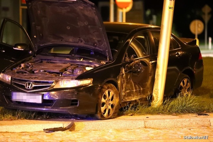 Pijacka szarża ulicami Stalowej Woli - dwie osoby ranne, sześć rozbitych samochodów!