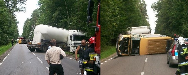 Bus z pasażerami wywrócił się na drogę, a tir, który chciał go wyprzedzić, też znalazł się w rowie.