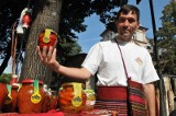 Pyszności z Bułgarii na winobraniowym stoisku 