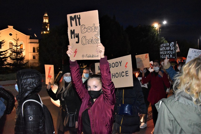 Strajk Kobiet w Opolu w środę 28.10.2020. Tak licznego...