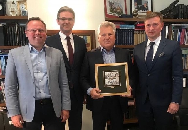 Od lewej: Andrzej Szejna, Adam Jarubas, Aleksander Kwaśniewski i Arkadiusz Bąk.