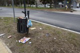 Koniec wojny o uliczne śmietniki w Sandomierzu? Jest  porozumienie miasta z powiatem. Kto będzie sprzątał? 