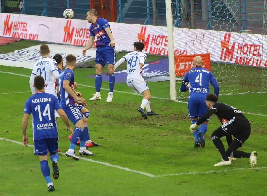 20.12.2020. Piast Gliwice - Raków Częstochowa 0:0....