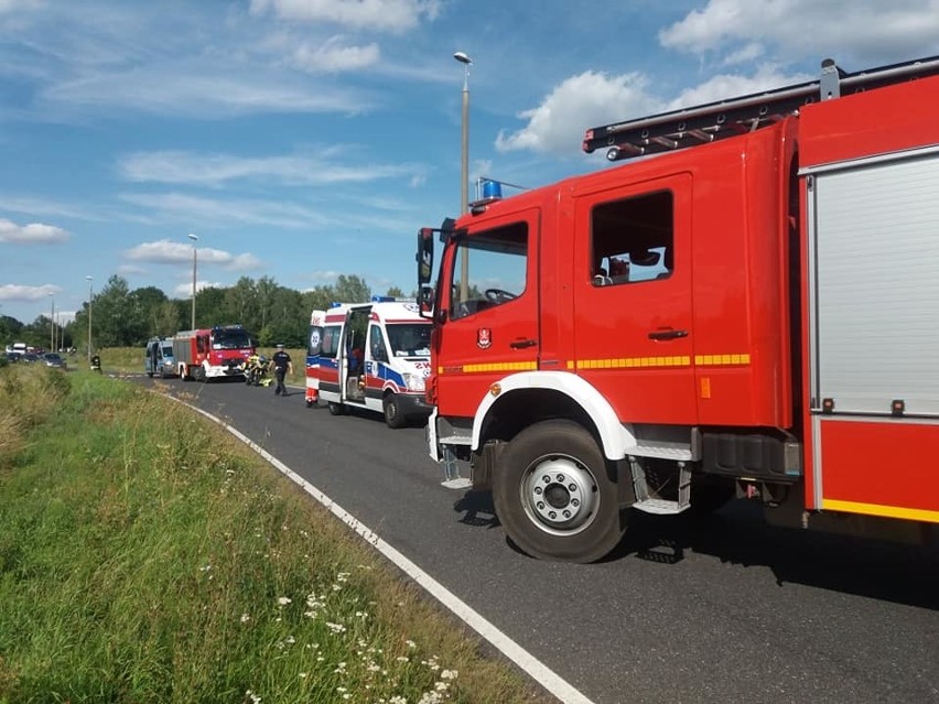 - Kierujący nissanem w nieustalonych dotąd okolicznościach...