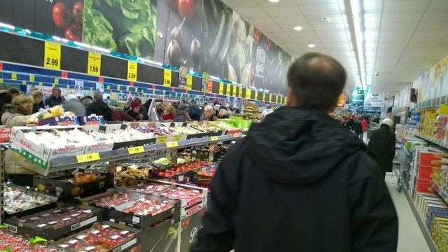 Czy na działce po dworcu PKS powstanie drugi w Bełchatowie sklep sieci Lidl?