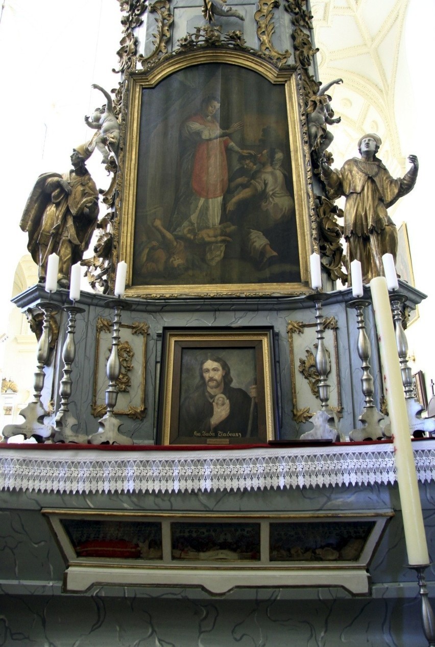 Relikwie św. Walentego znajdują się w kościele Nawrócenia...