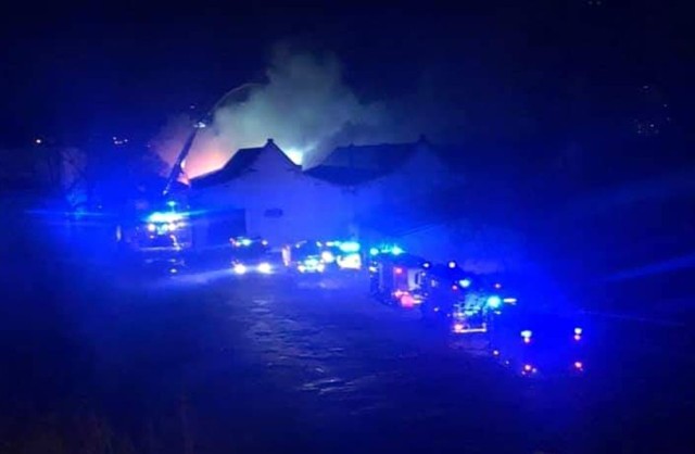 Pożar w halach ZNTK wybuchł wieczorem w sobotę, 1 lutego 2020